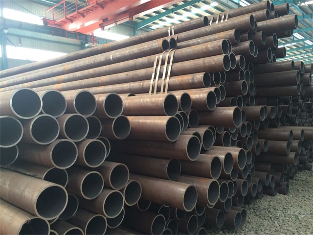 日照化肥设备用高压无缝钢管