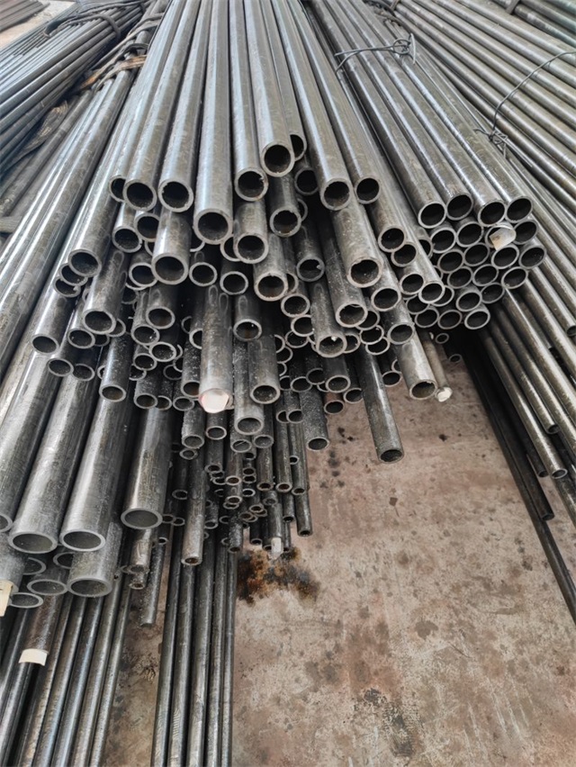 日照16mn精密无缝钢管