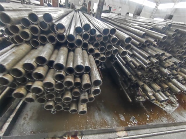 日照大口径精密无缝钢管现货