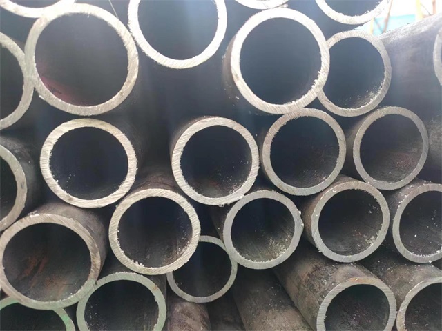 日照10#结构用无缝钢管