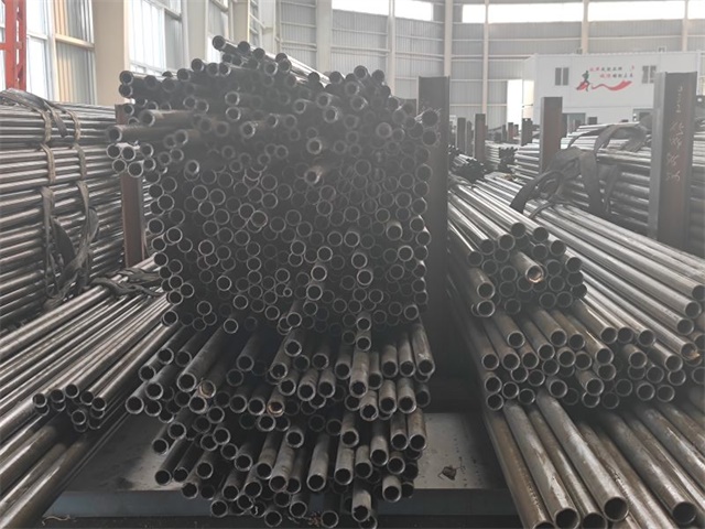 日照精密无缝钢管现货批发